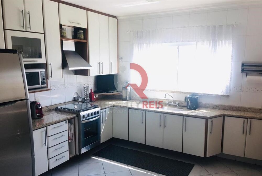 Sobrado, 3 quartos, 270 m² - Foto 4