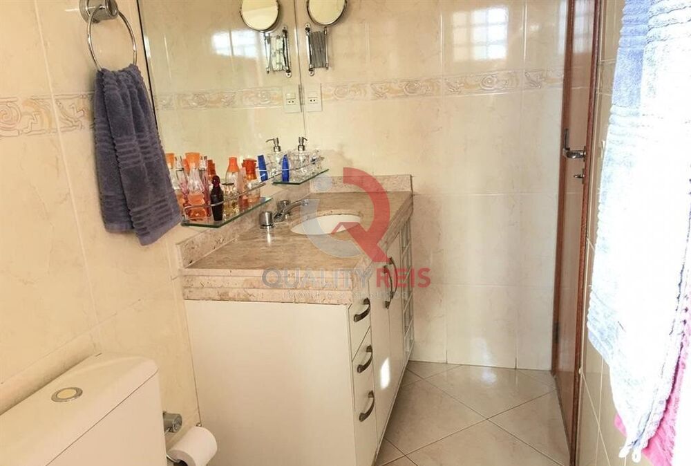 Sobrado, 3 quartos, 270 m² - Foto 2