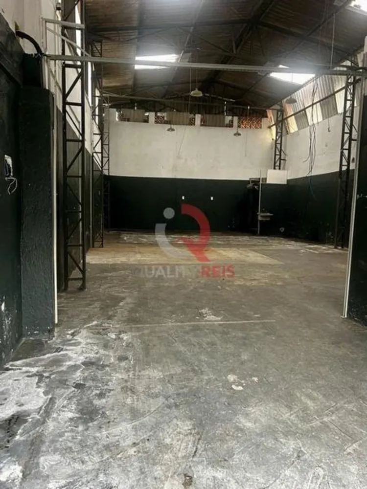 Depósito-Galpão, 216 m² - Foto 1