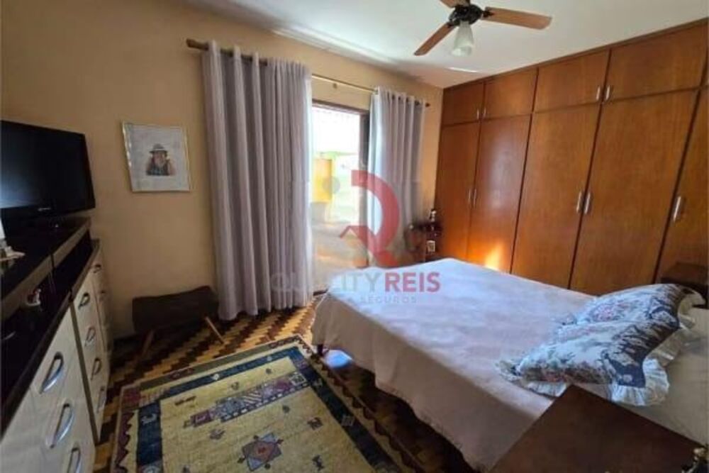 Sobrado, 3 quartos, 258 m² - Foto 8