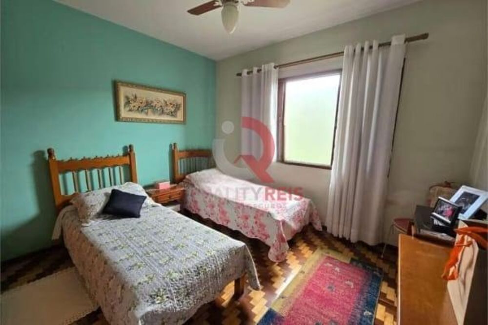 Sobrado, 3 quartos, 258 m² - Foto 5