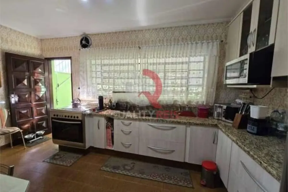 Sobrado, 3 quartos, 258 m² - Foto 4