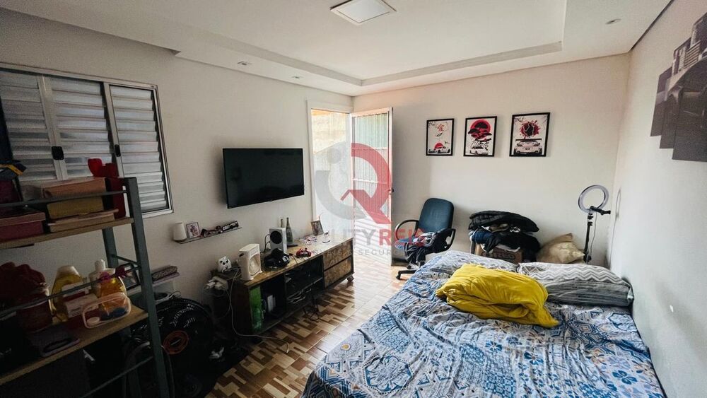 Casa, 3 quartos, 189 m² - Foto 3