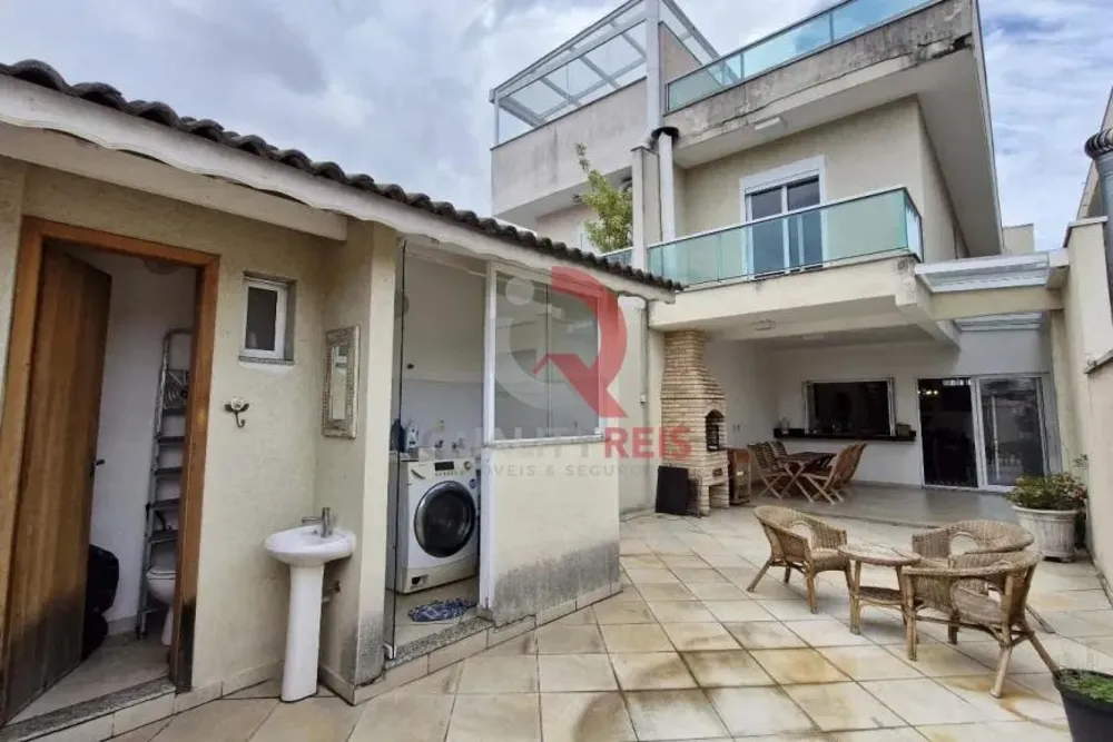 Sobrado, 3 quartos, 204 m² - Foto 2