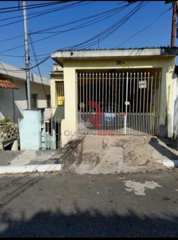 Casa à venda com 4 quartos, 100m² - Foto 1