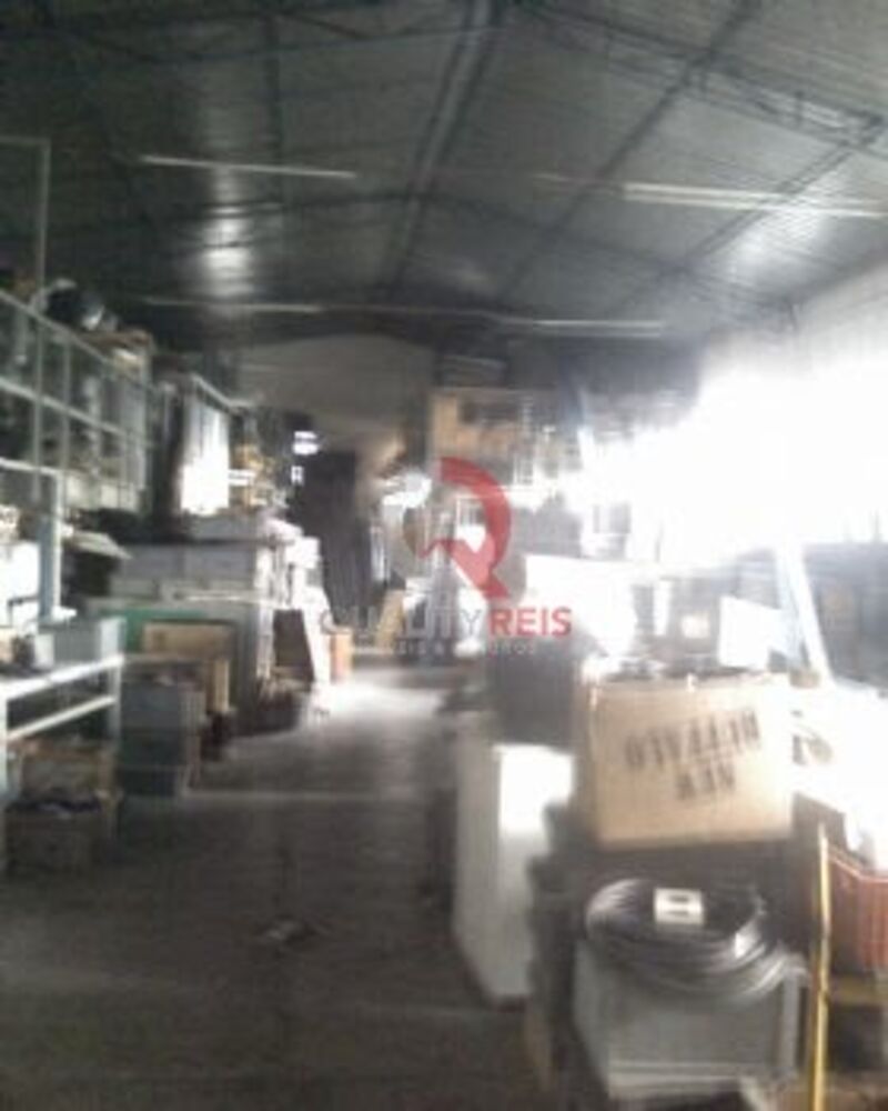 Depósito-Galpão, 1500 m² - Foto 1
