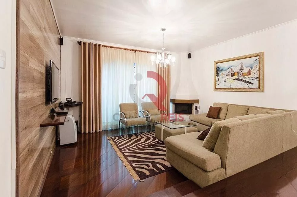 Sobrado, 5 quartos, 320 m² - Foto 1