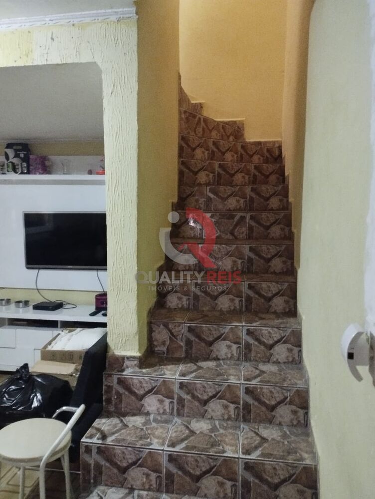 Sobrado, 3 quartos, 244 m² - Foto 1