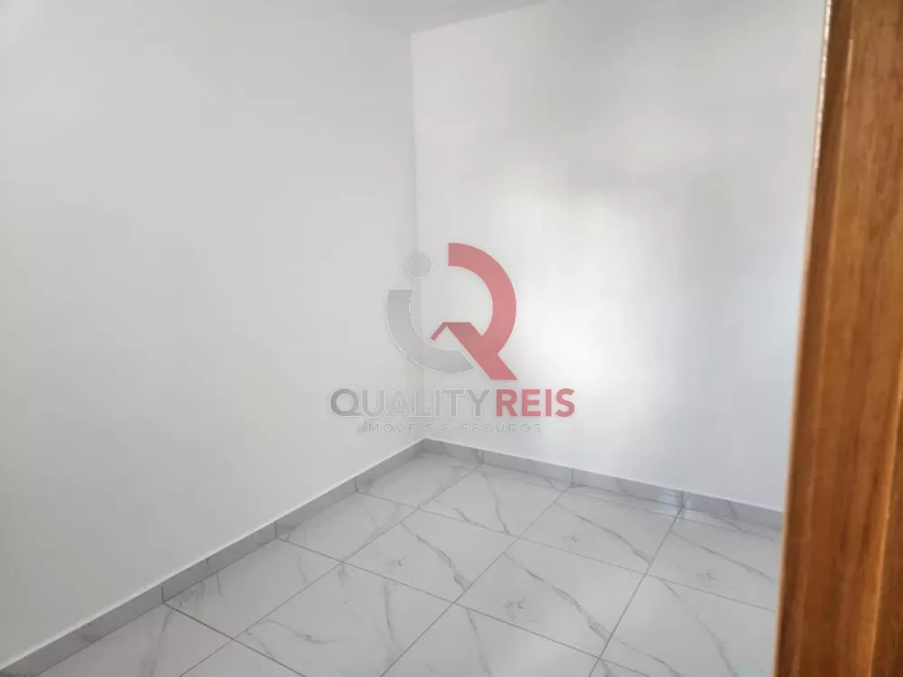 Apartamento à venda com 2 quartos, 38m² - Foto 2