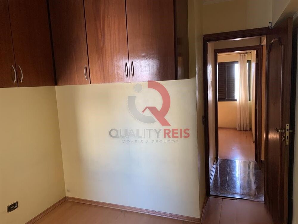 Apartamento à venda com 3 quartos, 75m² - Foto 11
