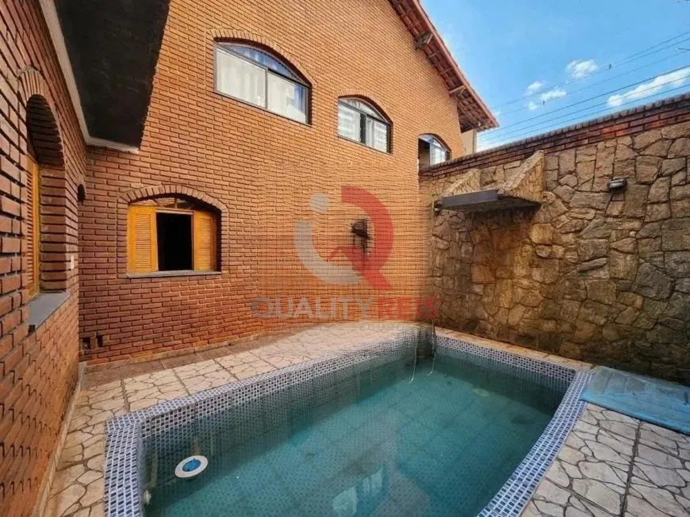 Sobrado, 4 quartos, 240 m² - Foto 3
