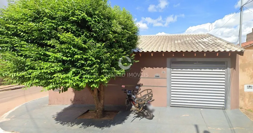 Casa, 2 quartos, 200 m² - Foto 1