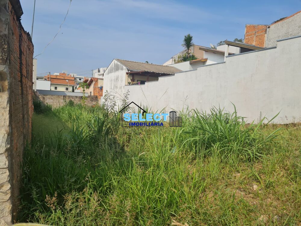 Terreno à venda, 240m² - Foto 1