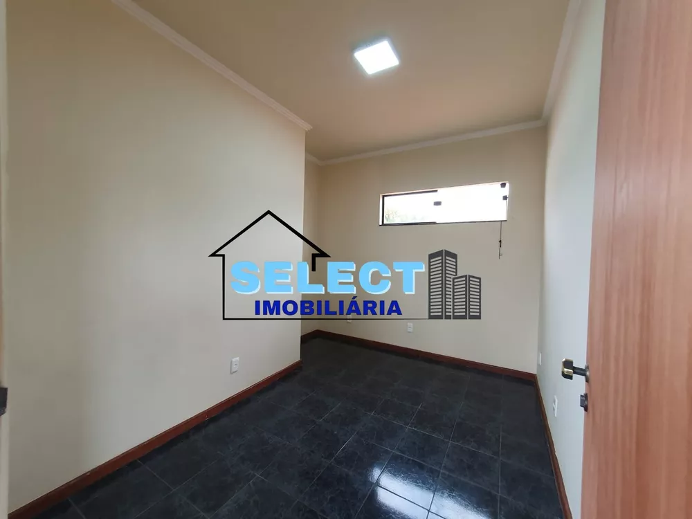 Casa, 4 quartos, 220 m² - Foto 2