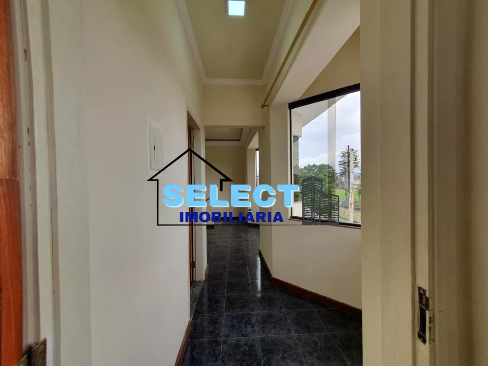 Casa, 4 quartos, 220 m² - Foto 1