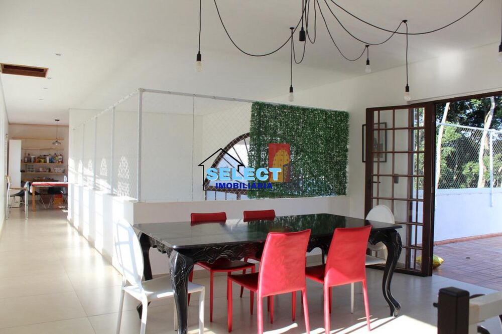 Casa de Condomínio à venda e aluguel com 3 quartos, 280m² - Foto 4