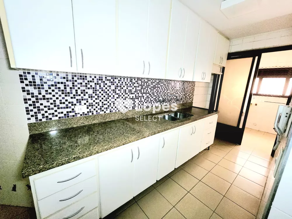 Apartamento à venda com 3 quartos, 127m² - Foto 7