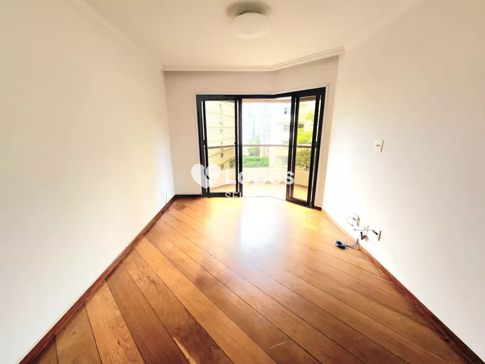 Apartamento à venda com 3 quartos, 127m² - Foto 5