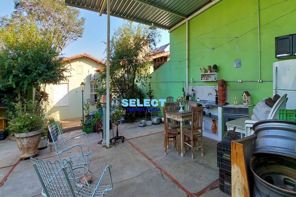 Casa à venda com 3 quartos, 200m² - Foto 26