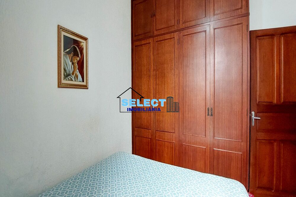 Casa à venda com 3 quartos, 200m² - Foto 16