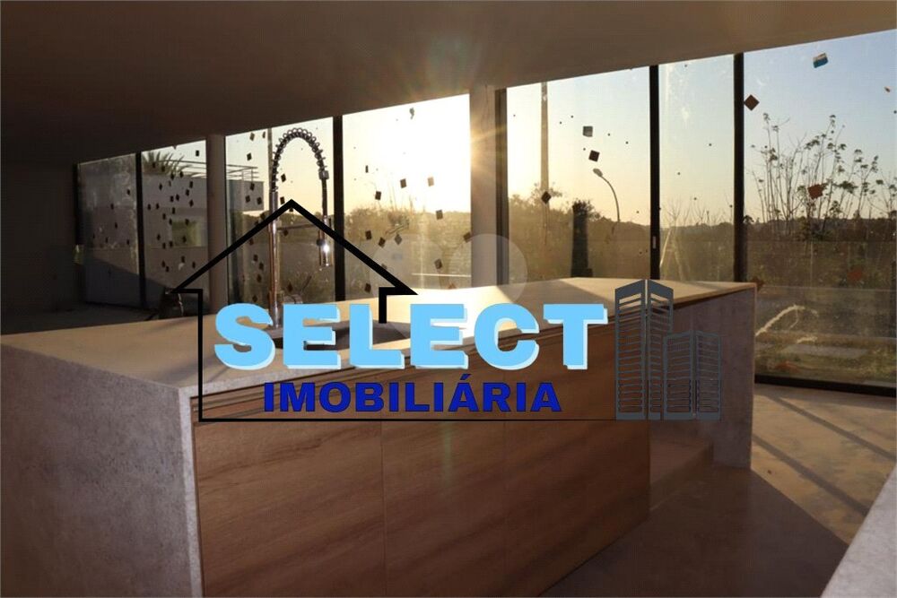 Casa de Condomínio à venda com 3 quartos, 381m² - Foto 4