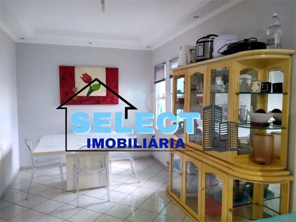 Casa, 4 quartos, 250 m² - Foto 4