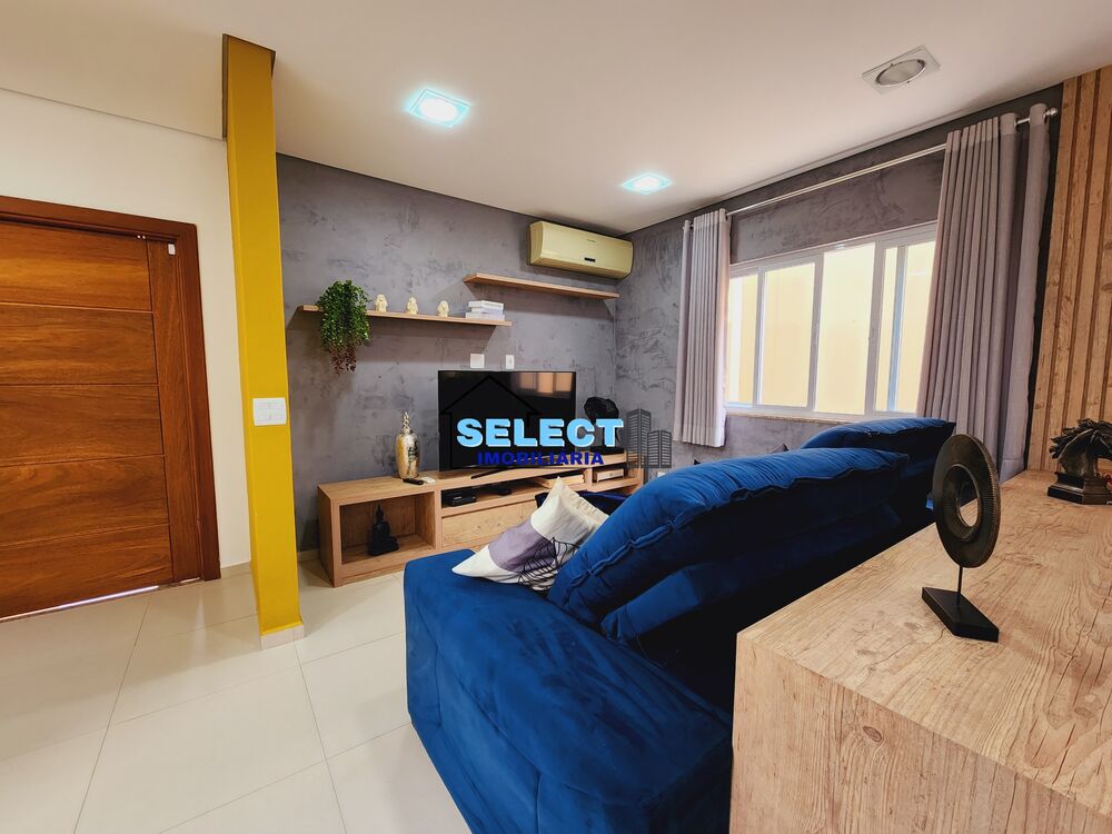 Casa, 3 quartos, 216 m² - Foto 1