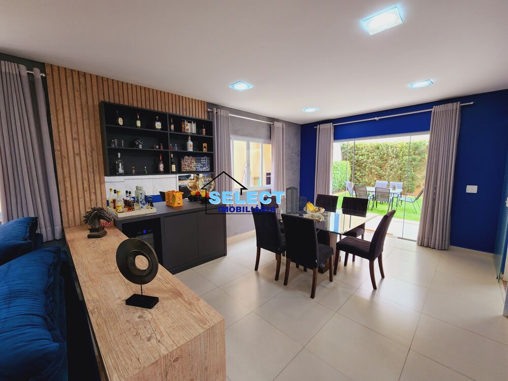 Casa, 3 quartos, 216 m² - Foto 2