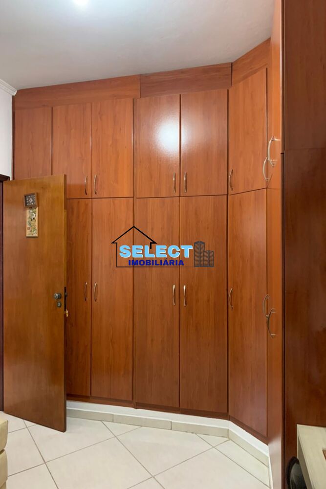 Casa, 3 quartos, 252 m² - Foto 9