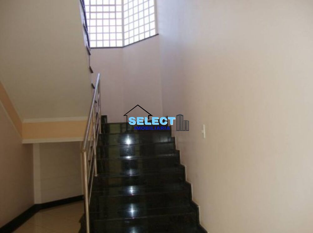 Casa à venda com 3 quartos, 351m² - Foto 7