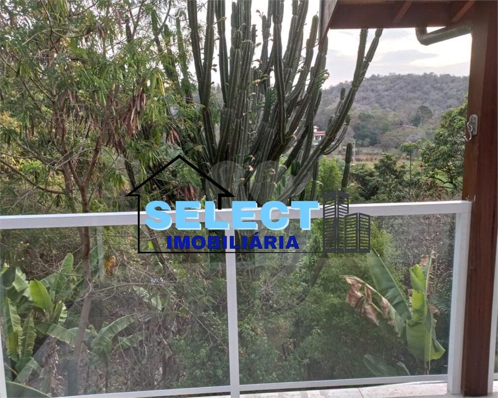 Chácara, 4 quartos, 2820 m² - Foto 1