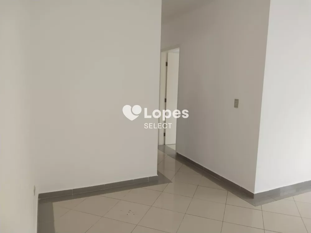 Apartamento à venda com 3 quartos, 75m² - Foto 6