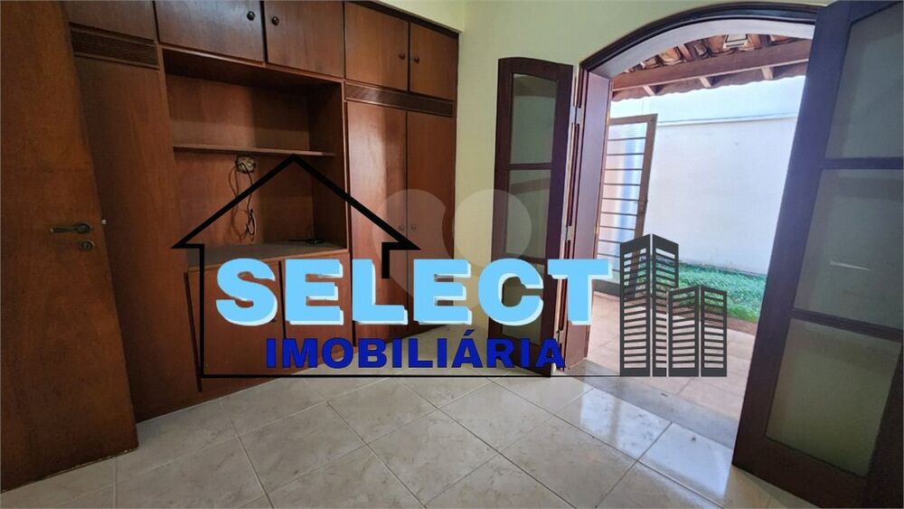 Casa à venda com 4 quartos, 300m² - Foto 12