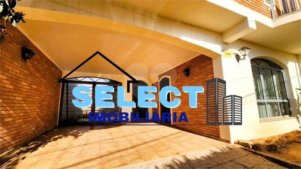 Casa à venda com 4 quartos, 300m² - Foto 2