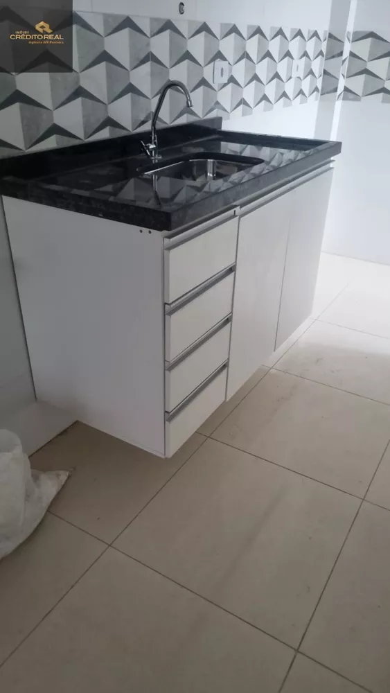 Apartamento para alugar com 2 quartos, 38m² - Foto 2