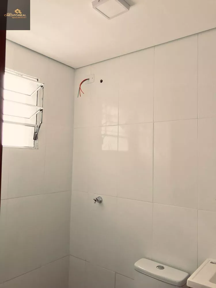 Apartamento para alugar com 2 quartos, 40m² - Foto 4