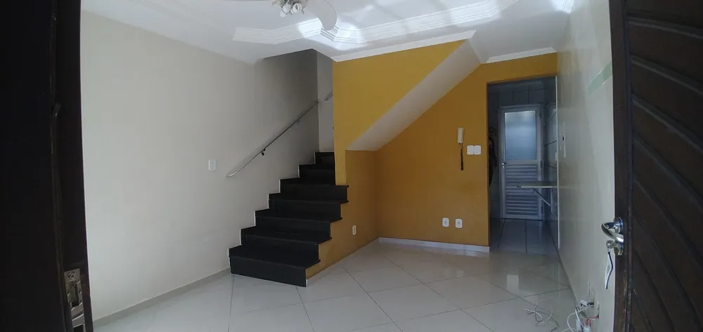 Sobrado, 2 quartos, 66 m² - Foto 2