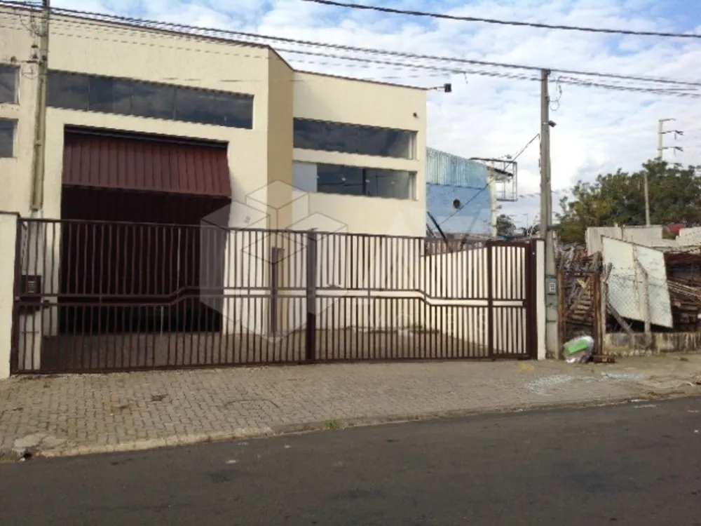 Depósito-Galpão, 240 m² - Foto 1