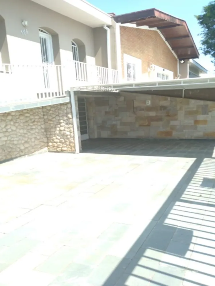 Casa, 3 quartos, 234 m² - Foto 2