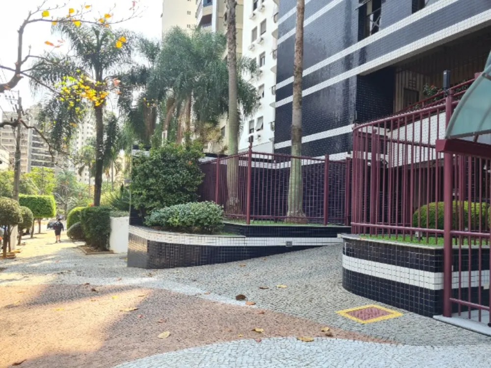 Apartamento, 4 quartos, 238 m² - Foto 1
