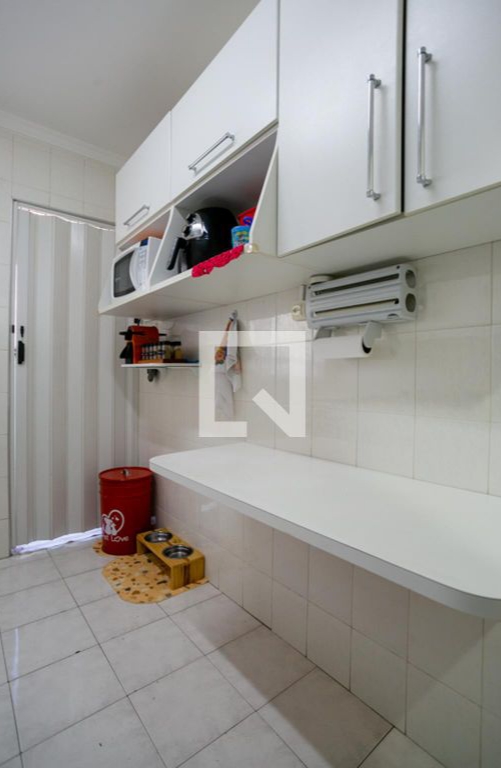 Apartamento à venda com 2 quartos, 70m² - Foto 19