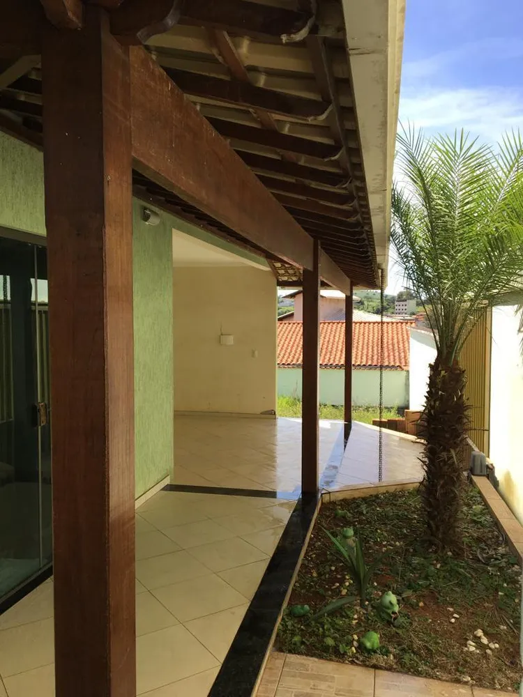 Casa, 4 quartos, 274 m² - Foto 3