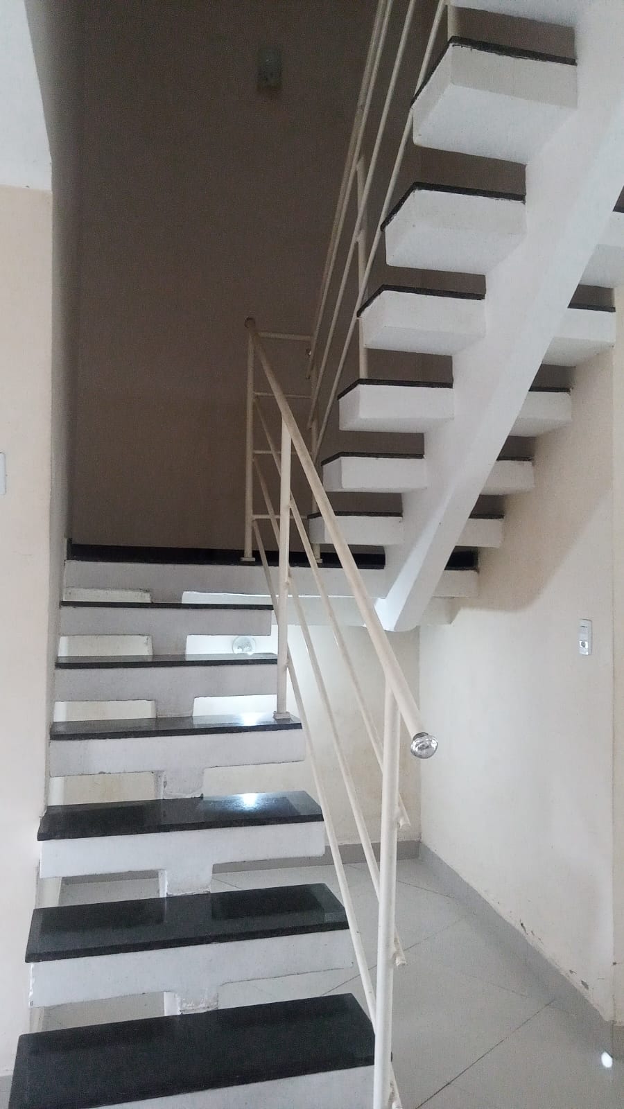 Casa de Condomínio à venda com 3 quartos, 210m² - Foto 7