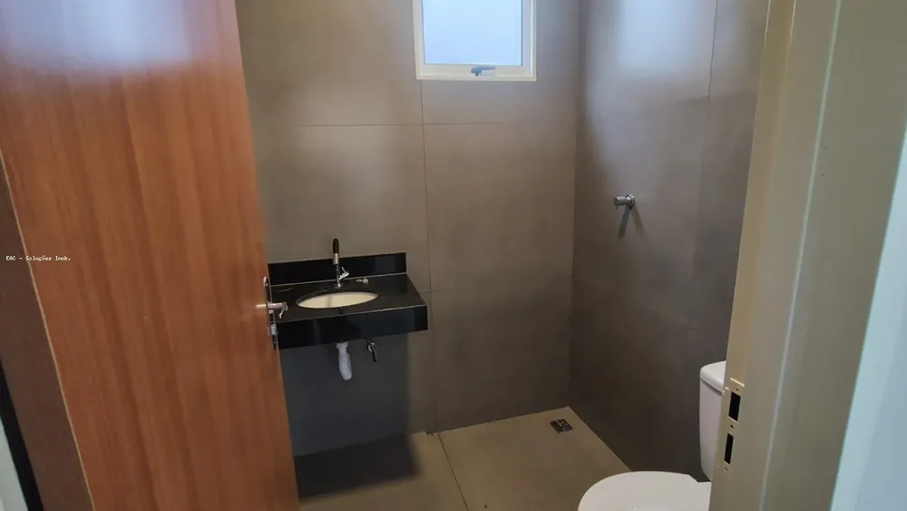 Casa, 2 quartos, 47 m² - Foto 1