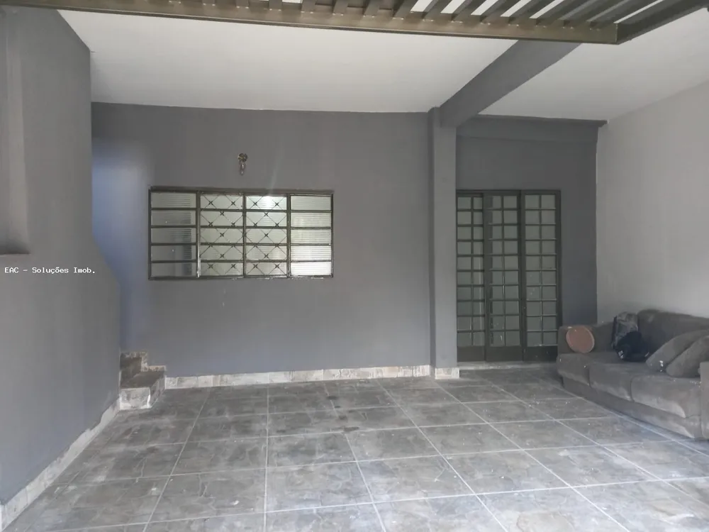 Casa, 4 quartos, 110 m² - Foto 1