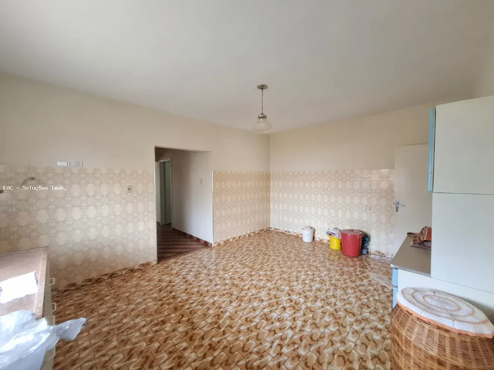 Casa, 3 quartos, 190 m² - Foto 3