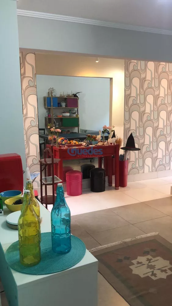 Prédio Inteiro para alugar com 3 quartos, 140m² - Foto 10