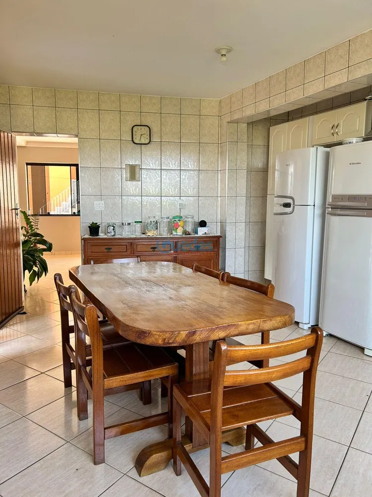 Casa, 3 quartos, 224 m² - Foto 8