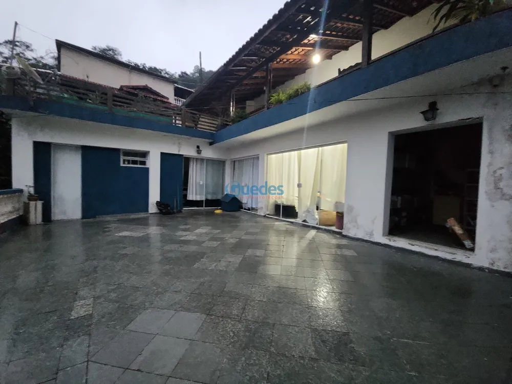 Casa, 6 quartos, 210 m² - Foto 10