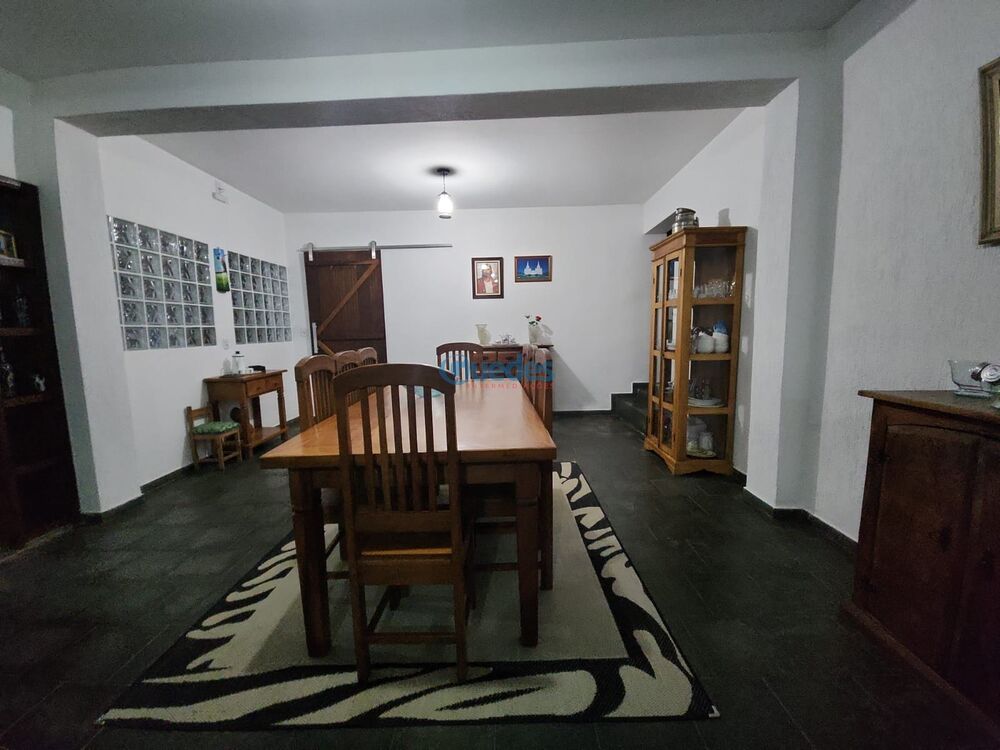 Casa, 6 quartos, 210 m² - Foto 6
